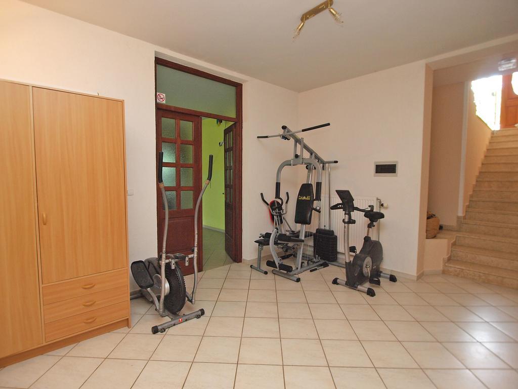 Apartments Denis 19 Fazana Exterior photo
